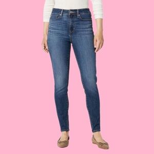 Levi Strauss Signature Women’s Mid Rise Straight Leg Jeans Size 6 Medium Petite